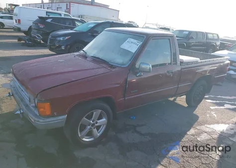 1987 Toyota Pickup 1/2 Ton Rn50 from USA, damaged, VIN JT4RN50R0H0232937